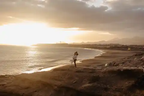 Długa, przestronna plaża na Teneryfie - Photo 1